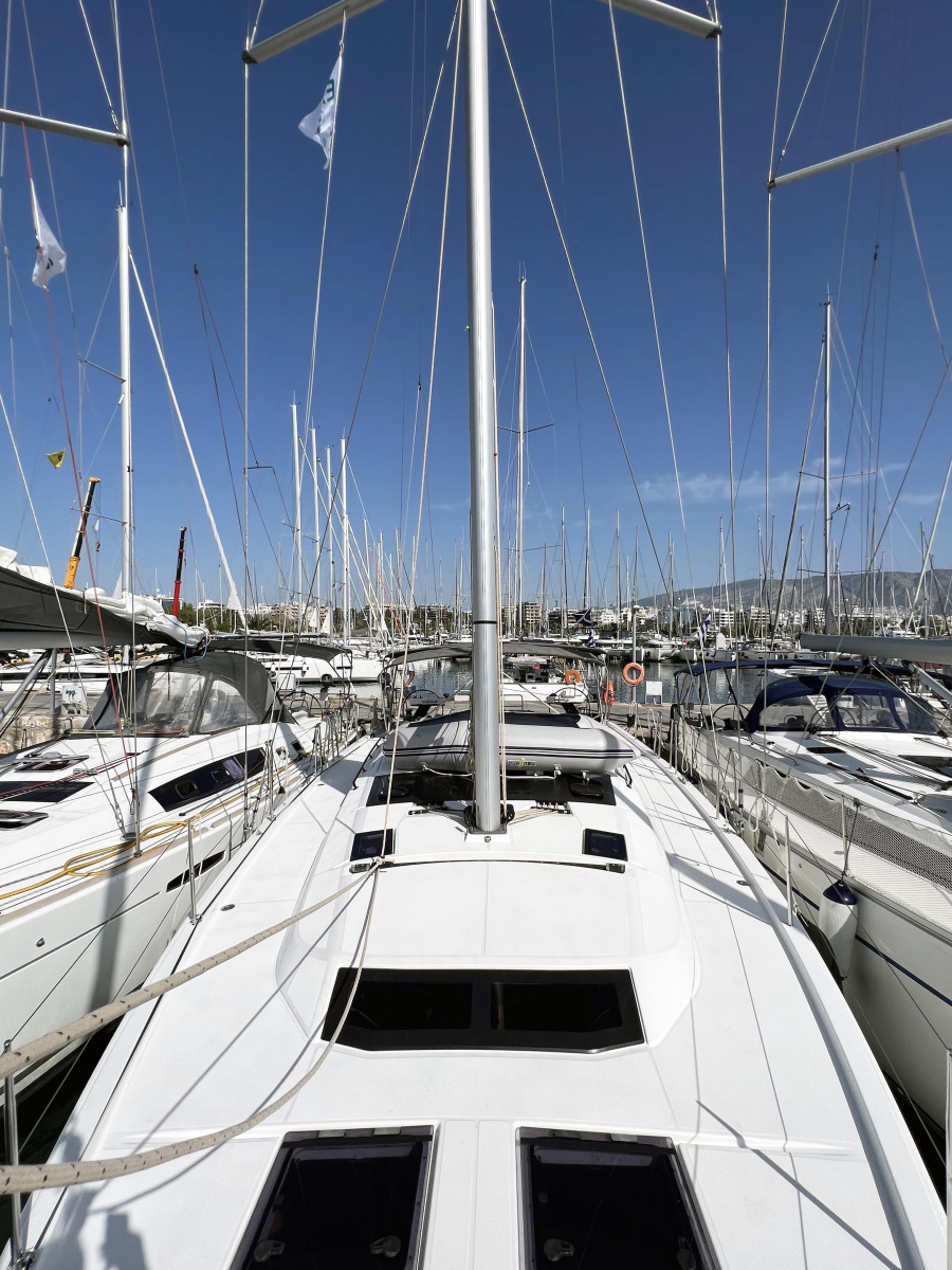 Photo #21 - Dufour 470 (LEWISSA) in Athen - 20048