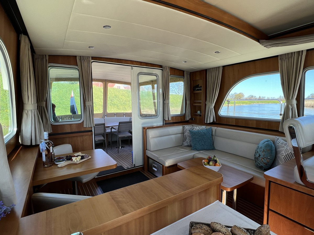 Photo #17 - Linssen Grand Sturdy 40.0 Sedan (Liberty) in Friezenwijk - 21245