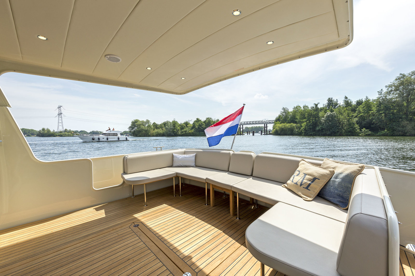 Photo #19 - Linssen Grand Sturdy 40.0 Sedan (Liberty) in Friezenwijk - 21245