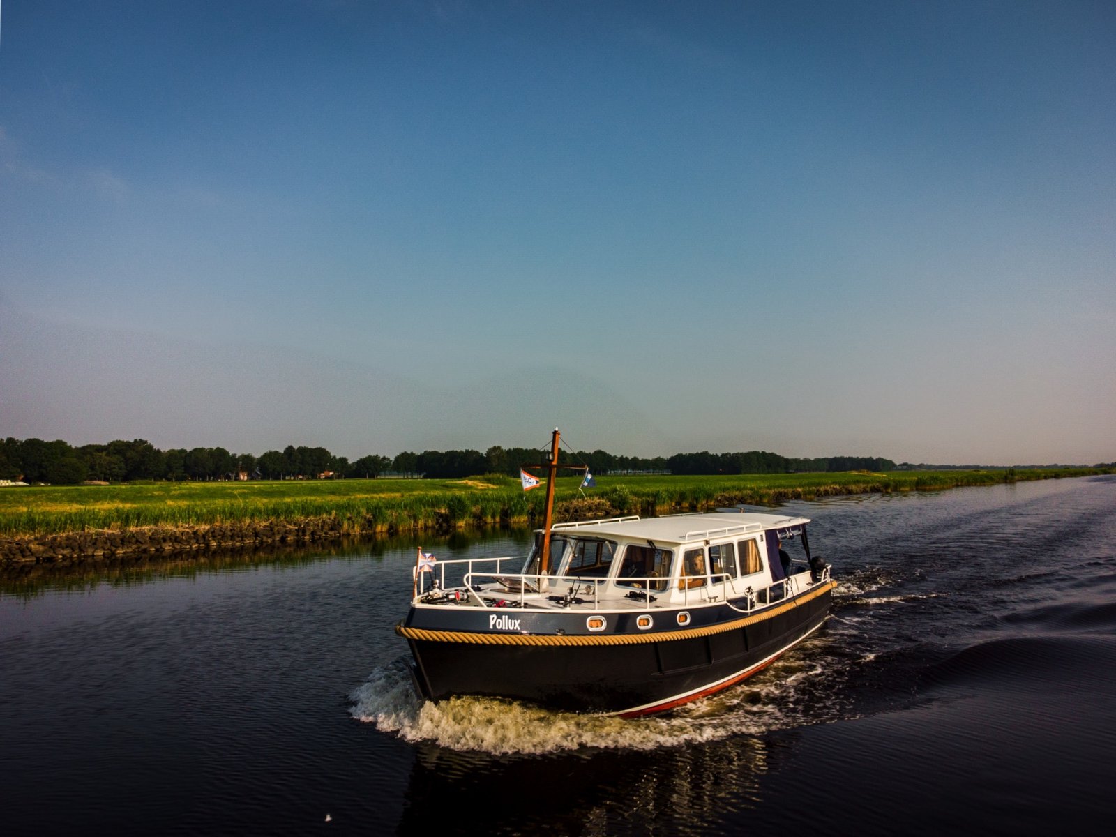 Photo #6 - Barkas 1080 (Pollux) in Friezenwijk - 21248