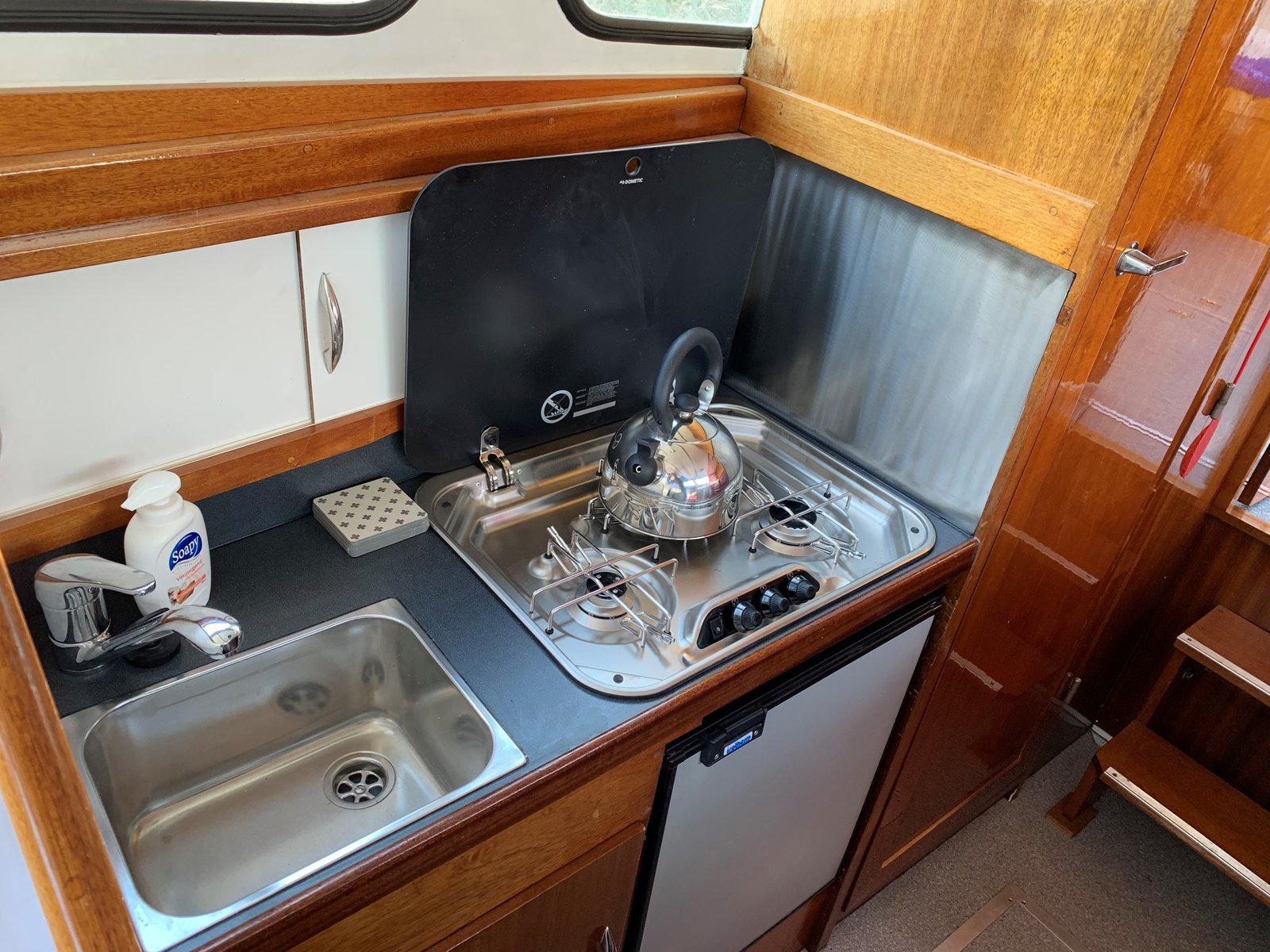 Photo #15 - Boarnkruiser 920 (Myrthe) en Friezenwijk - 9251