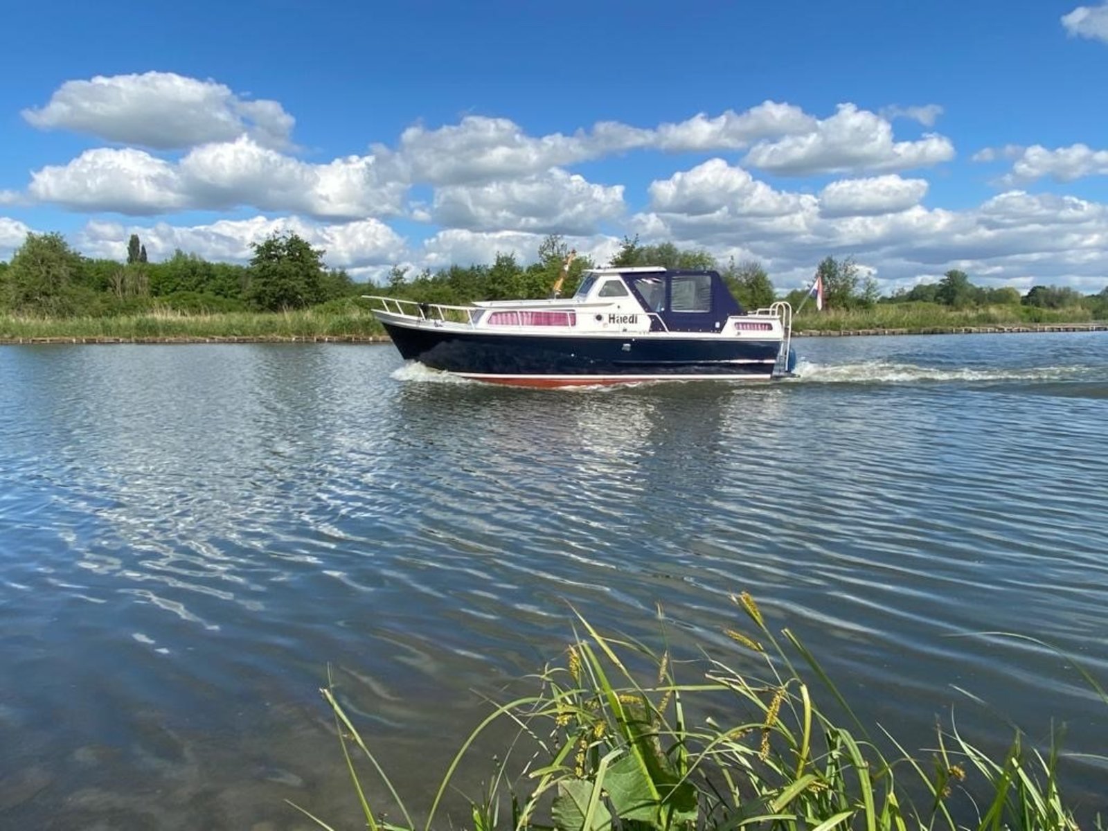 Photo #5 - Curtevenne 830 (Haedi) en Friezenwijk - 9253