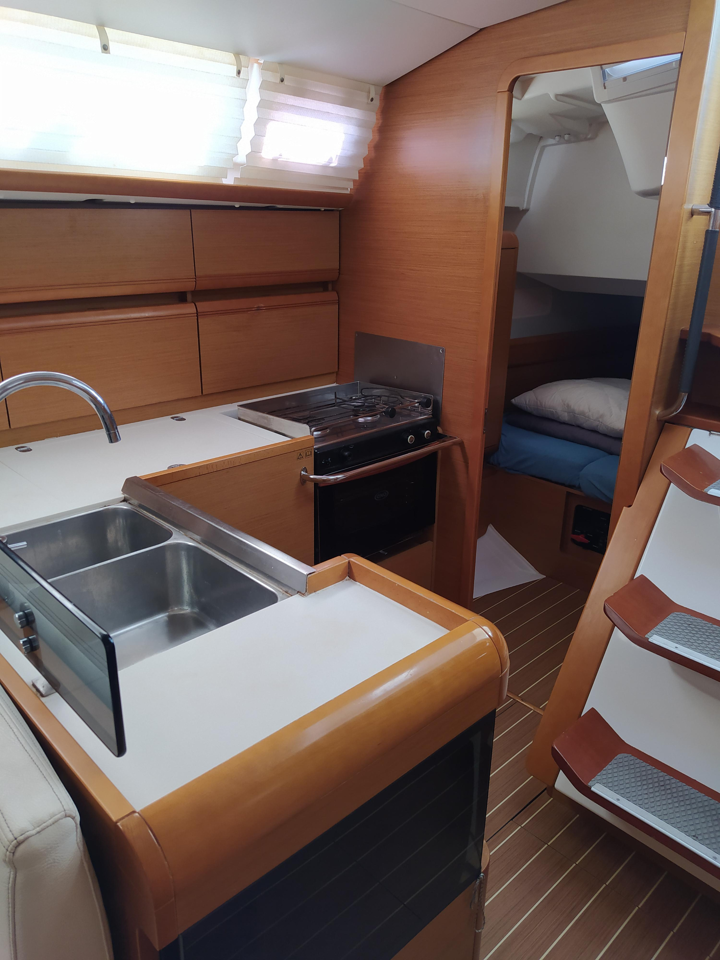 Photo #15 - Sun Odyssey 409 (Traveller) in Corfu - 15511