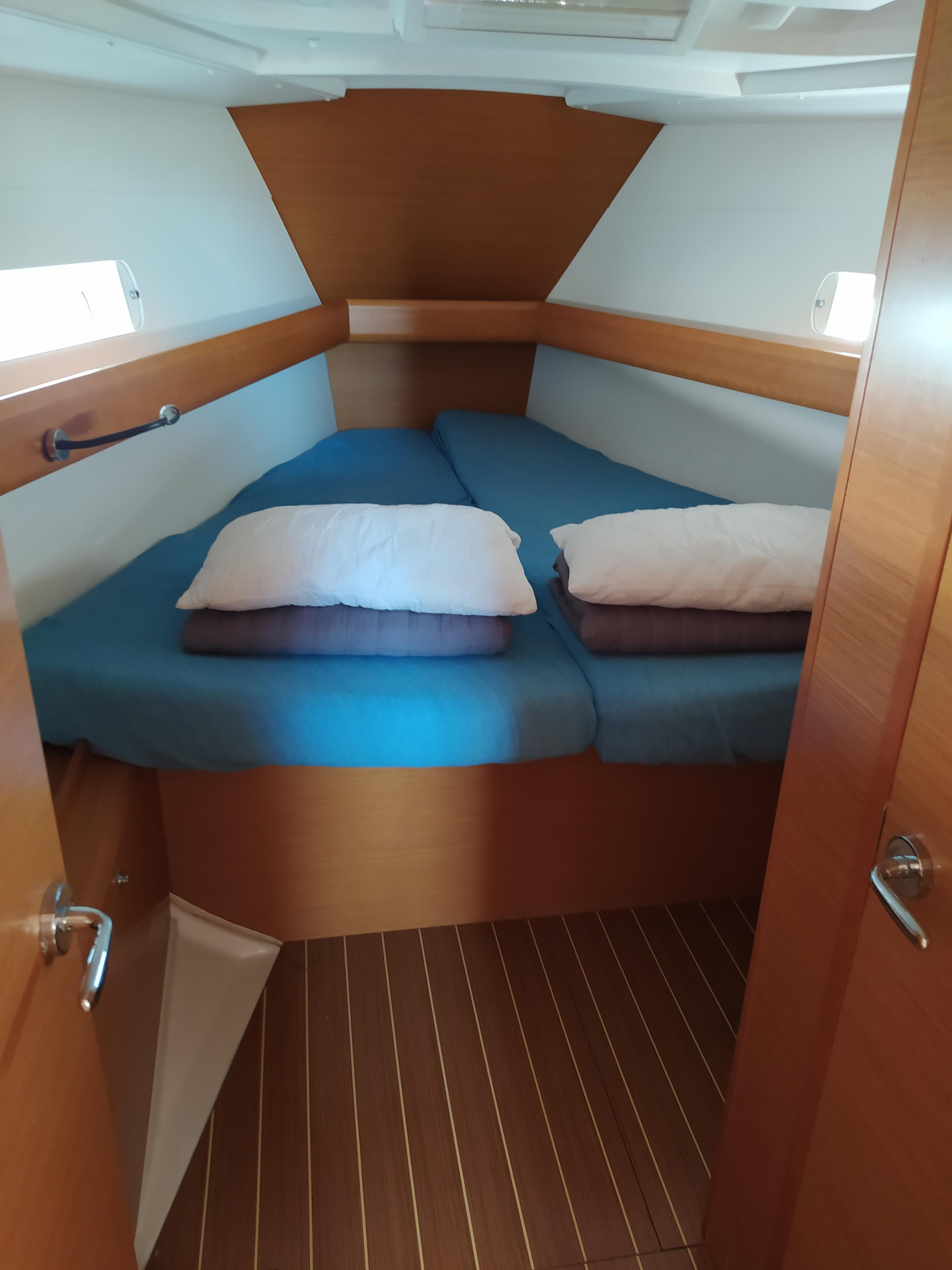 Photo #18 - Sun Odyssey 409 (Traveller) in Corfu - 15511