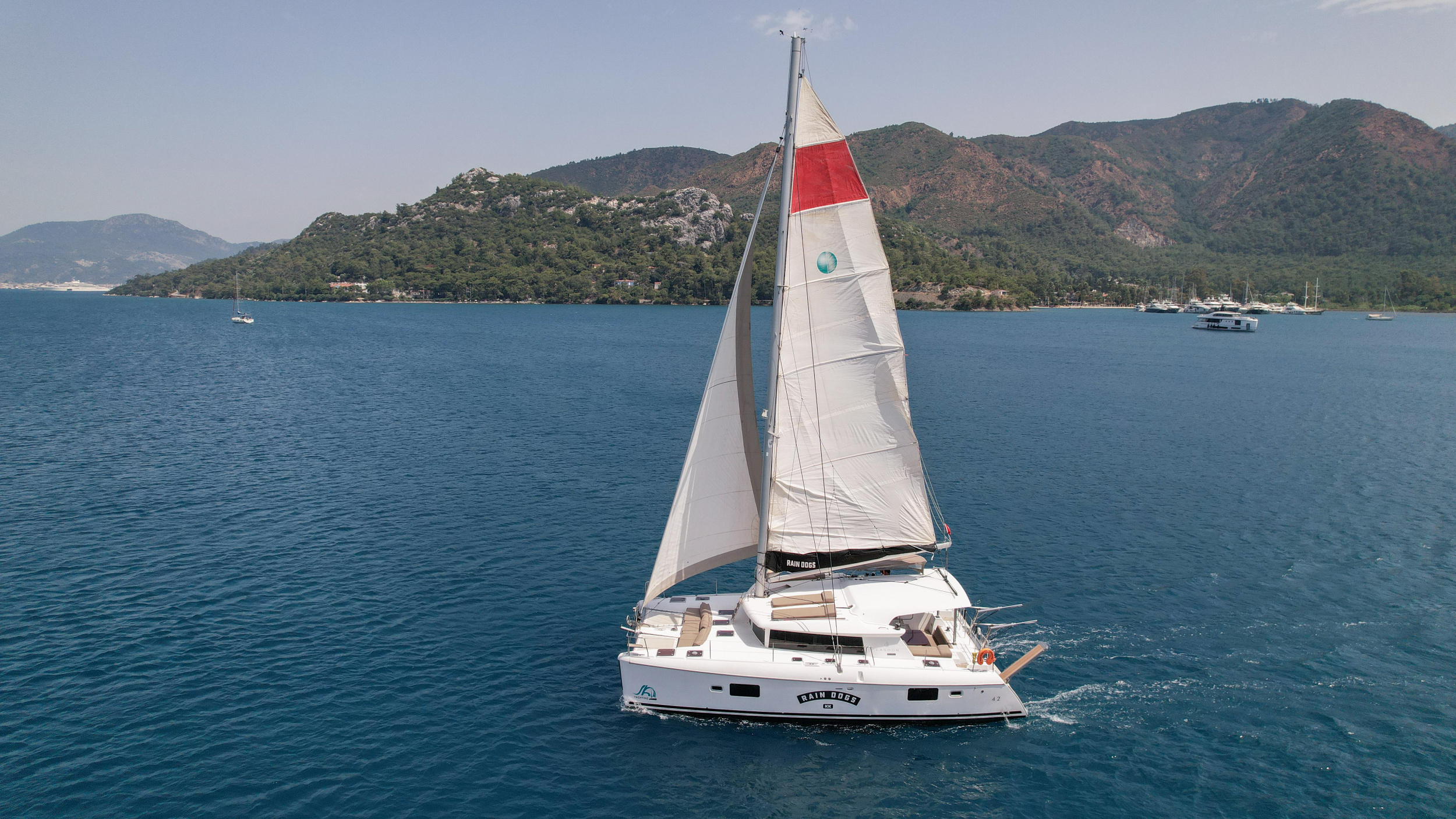 Photo #24 - Lagoon 421 (Rain Dogs) in Marmaris - 13135