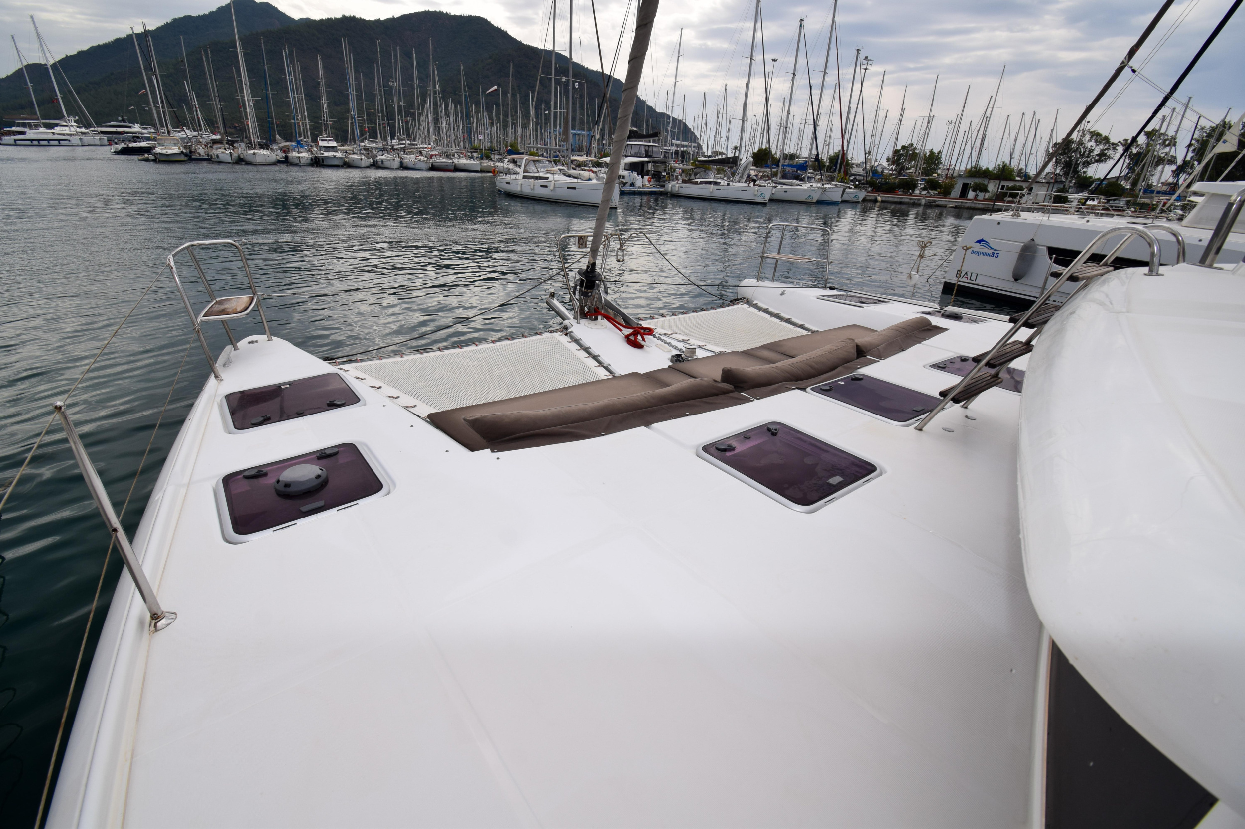 Photo #5 - Lagoon 421 (Rain Dogs) in Marmaris - 13135