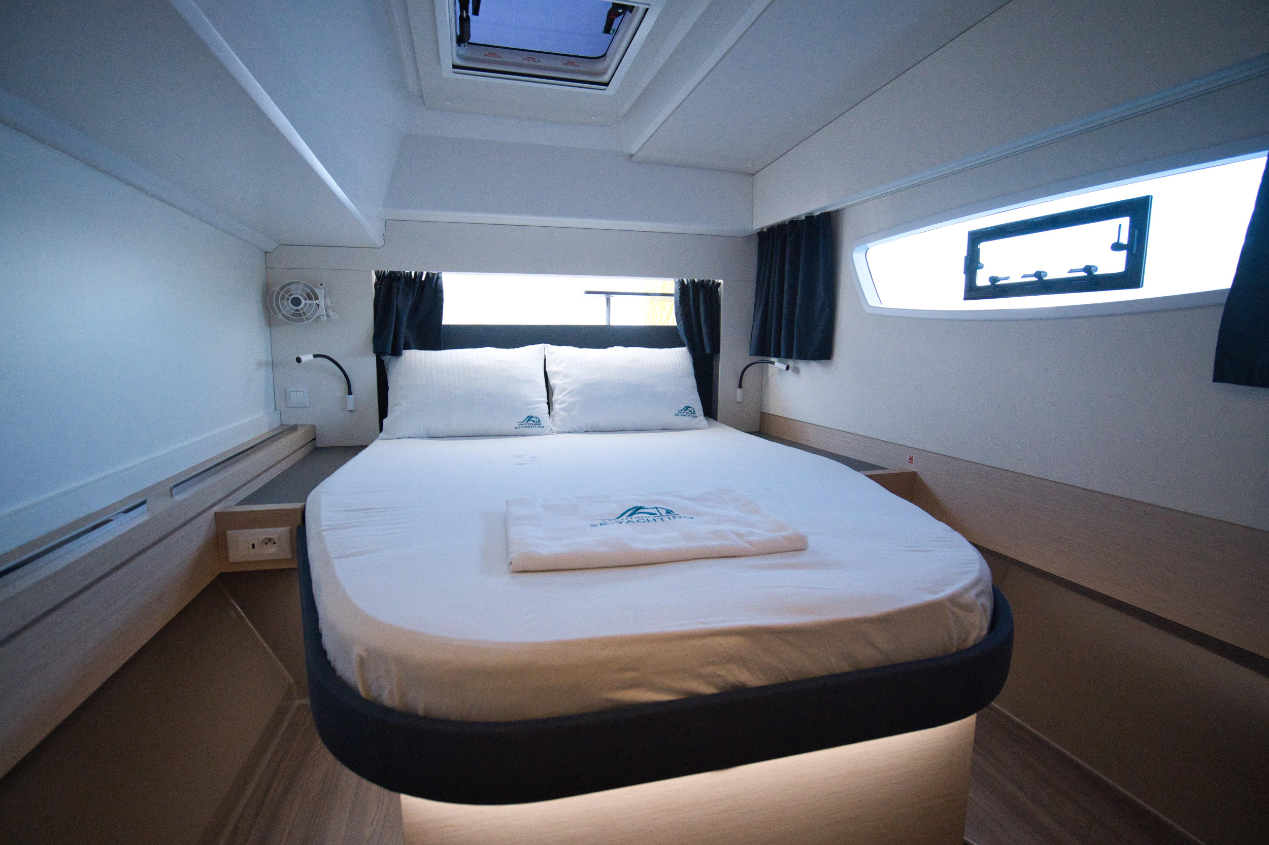 Photo #6 - Astréa 42 (Adele) in Marmaris - 12559