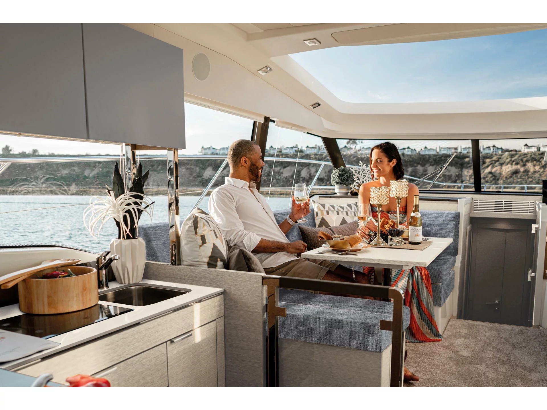 Prestige 420 S (Majabell II) Interior image - 11