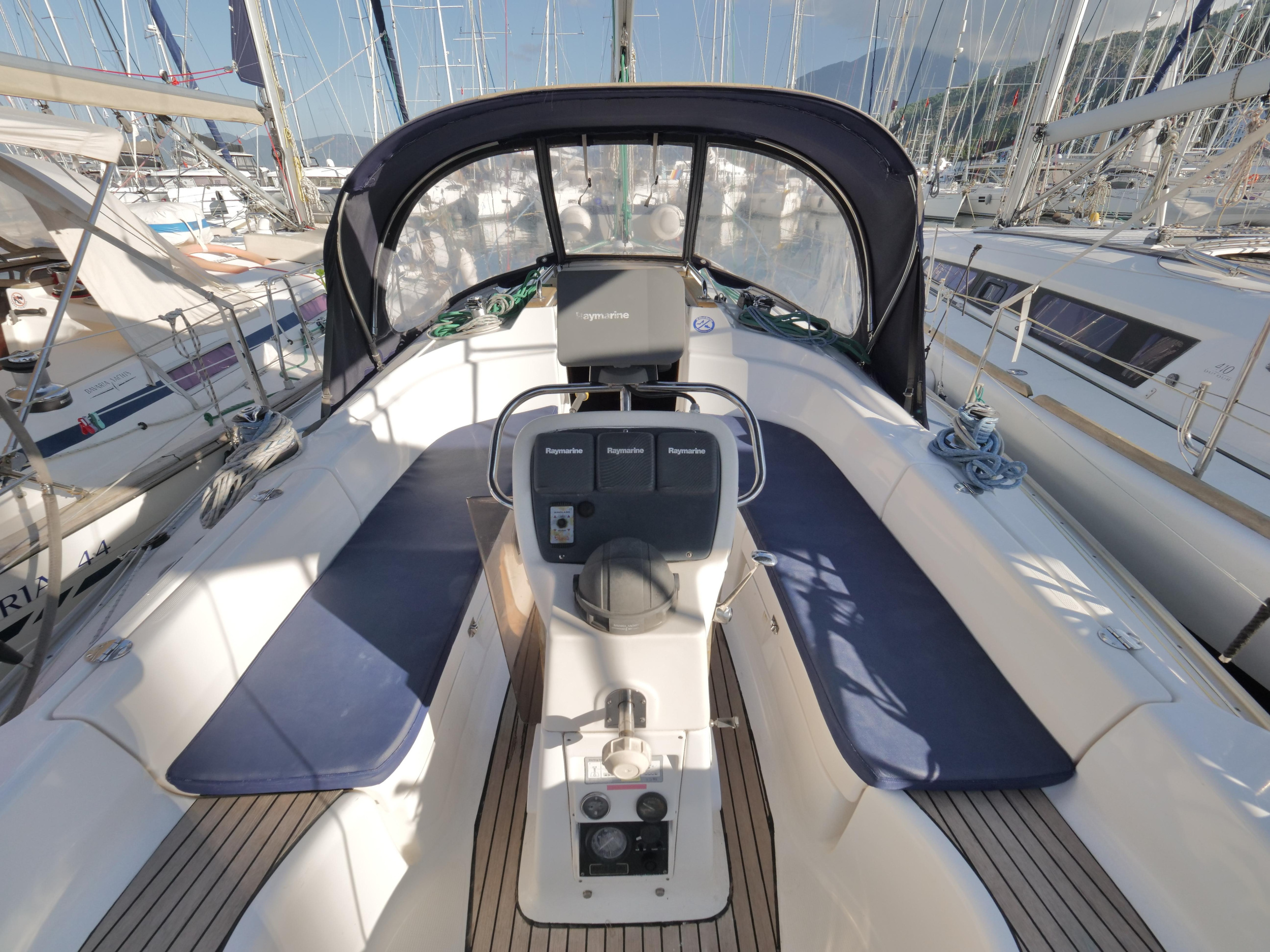 Photo #17 - Bavaria 36 (Altair) en Fethiye - 16959