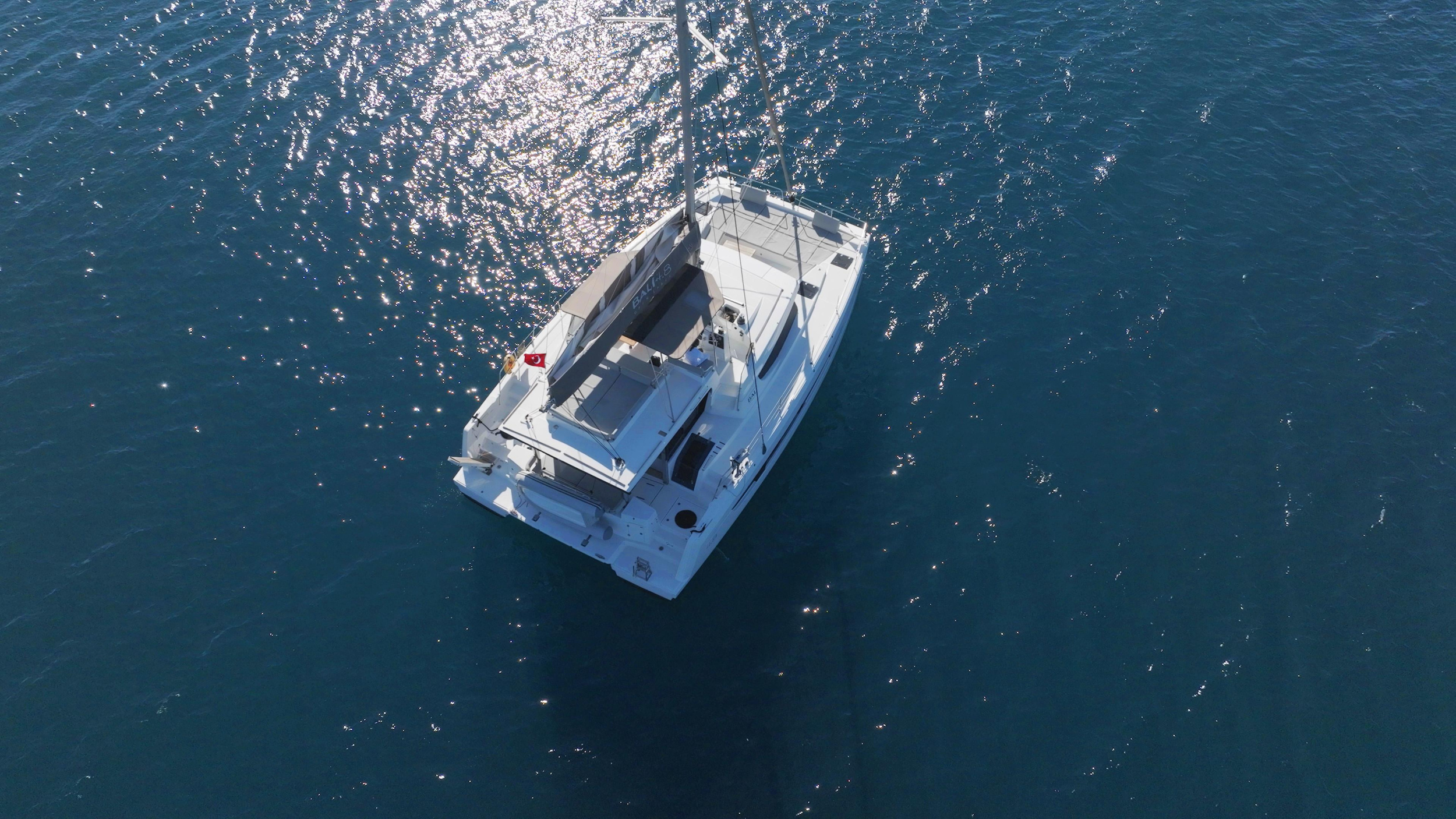 Photo #6 - Bali 4.8 (Taurus) en Marmaris - 16360