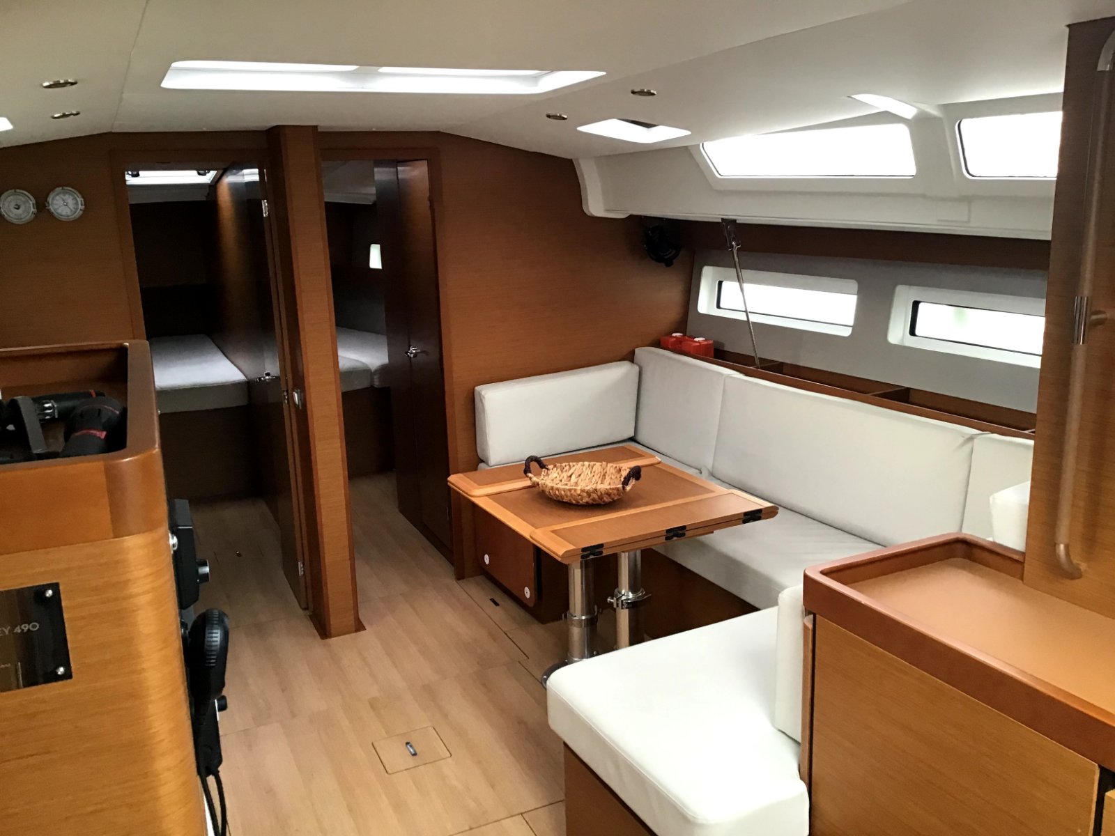 Photo #15 - Sun Odyssey 490 (Helia (, Gen. 10kVA, Electric Winch NEW 2022)) in Volos - 12140