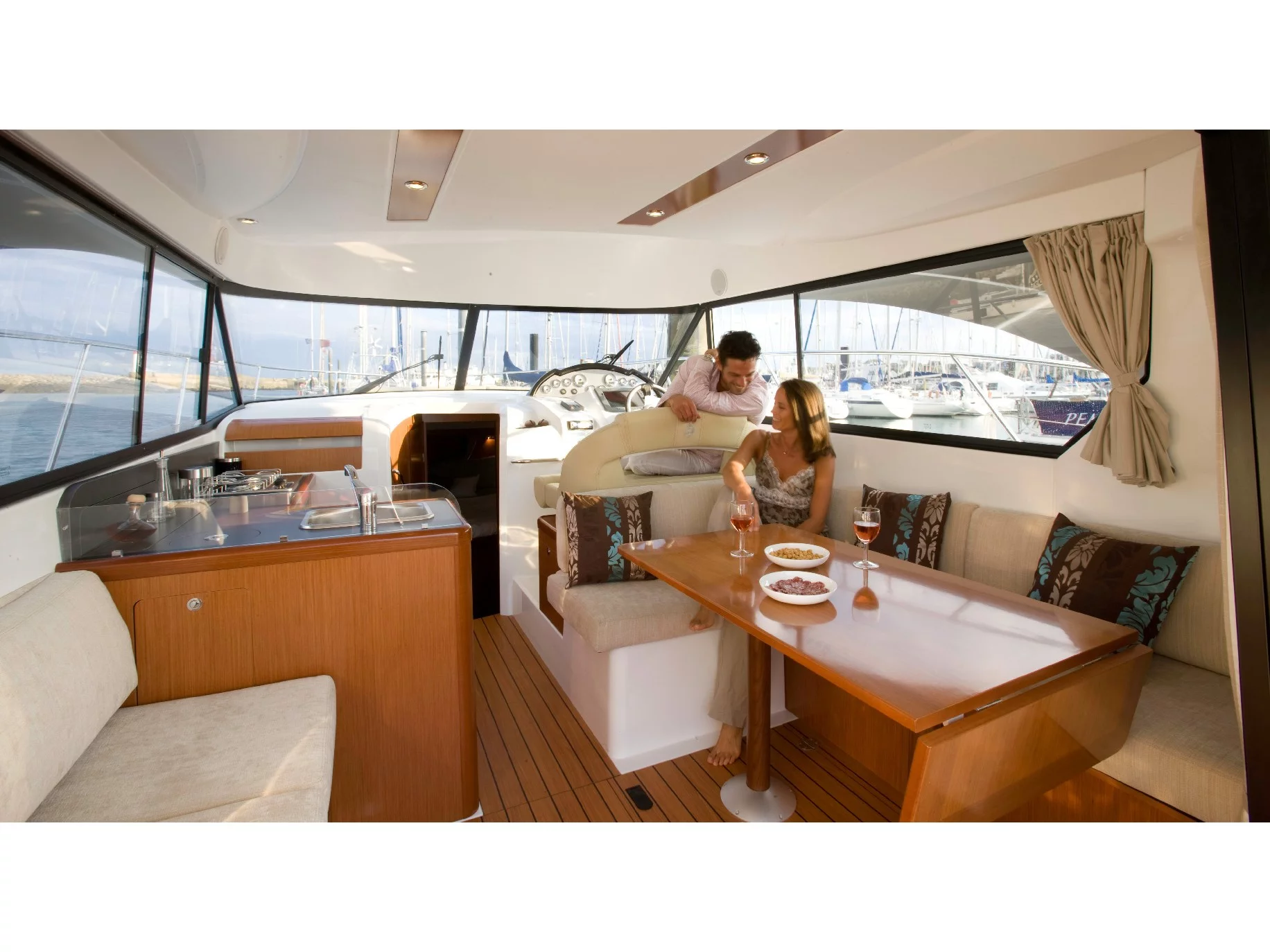 Beneteau Antares 36 (Antares 36) Interior image - 21