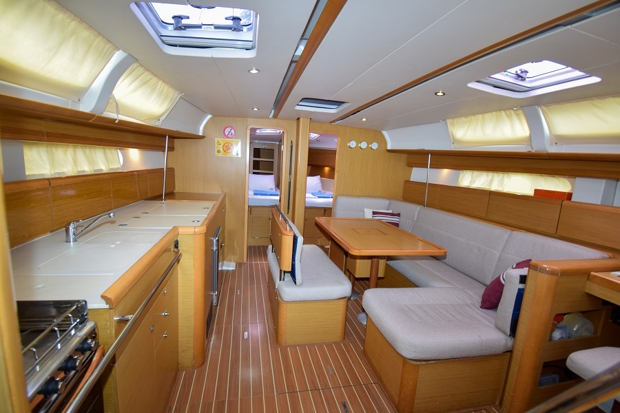 Photo #9 - Sun Odyssey 44 i (Loki) in Marmaris - 18784
