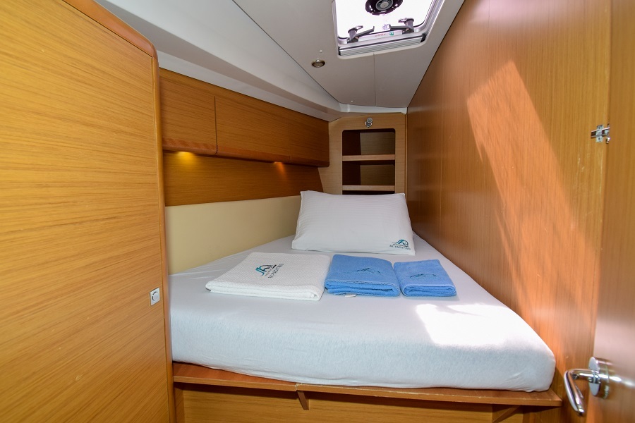 Photo #27 - Sun Odyssey 44 i (Loki) in Marmaris - 18784