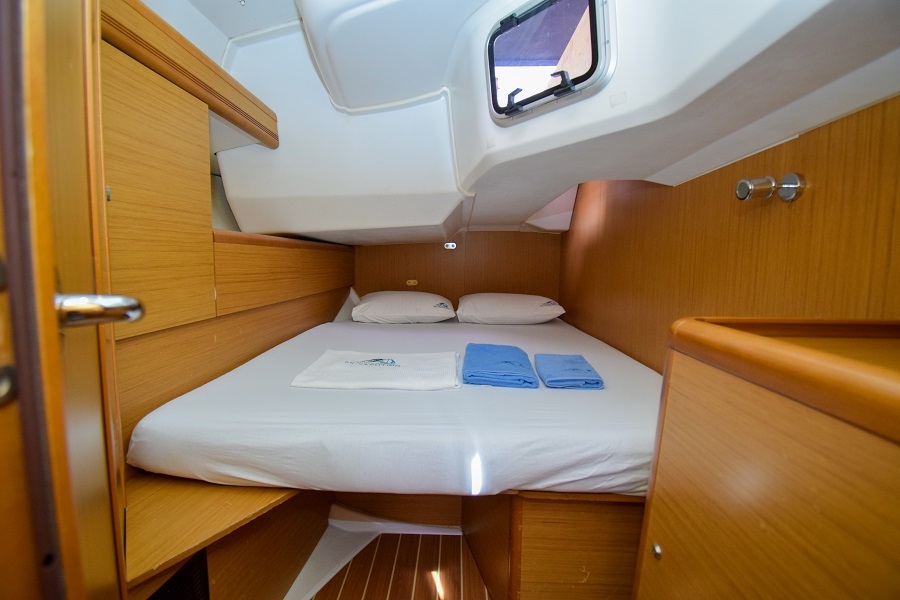 Photo #13 - Sun Odyssey 44 i (Loki) in Marmaris - 18784