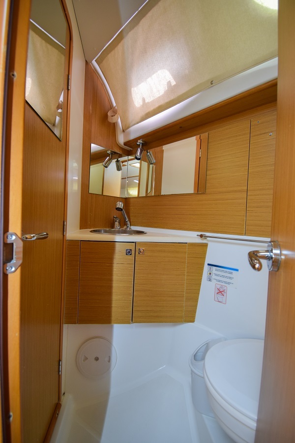 Photo #5 - Sun Odyssey 44 i (Loki) in Marmaris - 18784