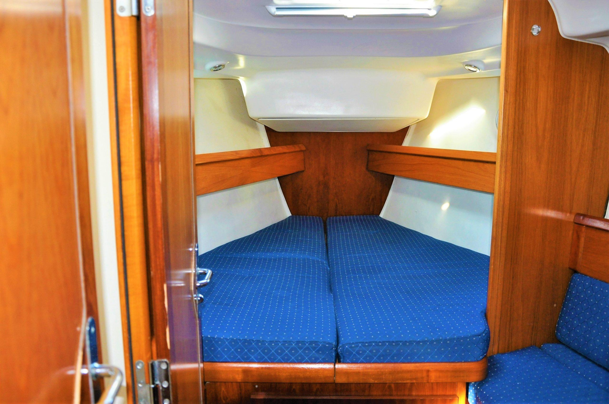 Photo #2 - Sun Odyssey 43 (Mantiz) in Izola - 21412