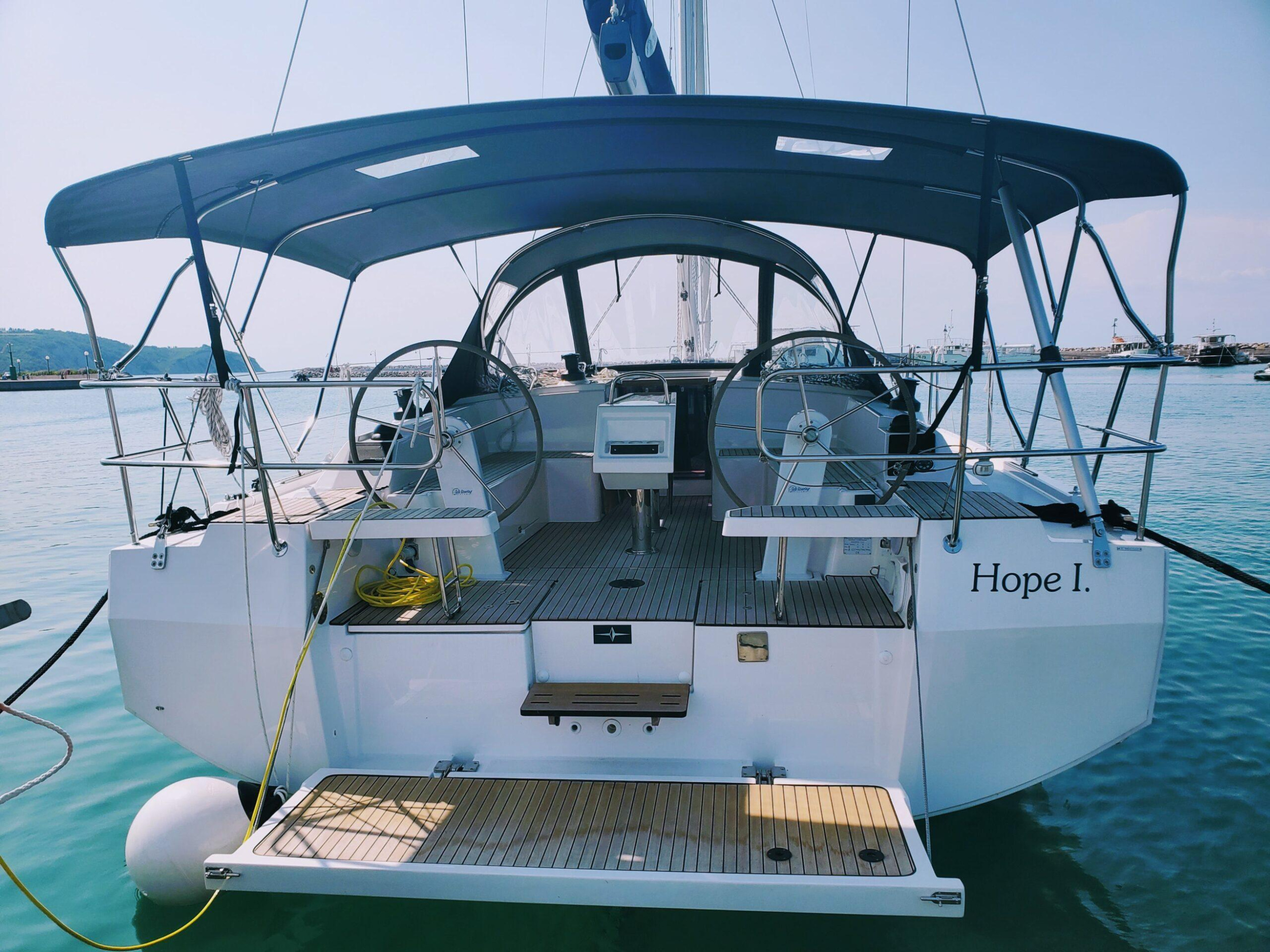 Photo #6 - Bavaria C42 (Hope I.) en Izola - 21413