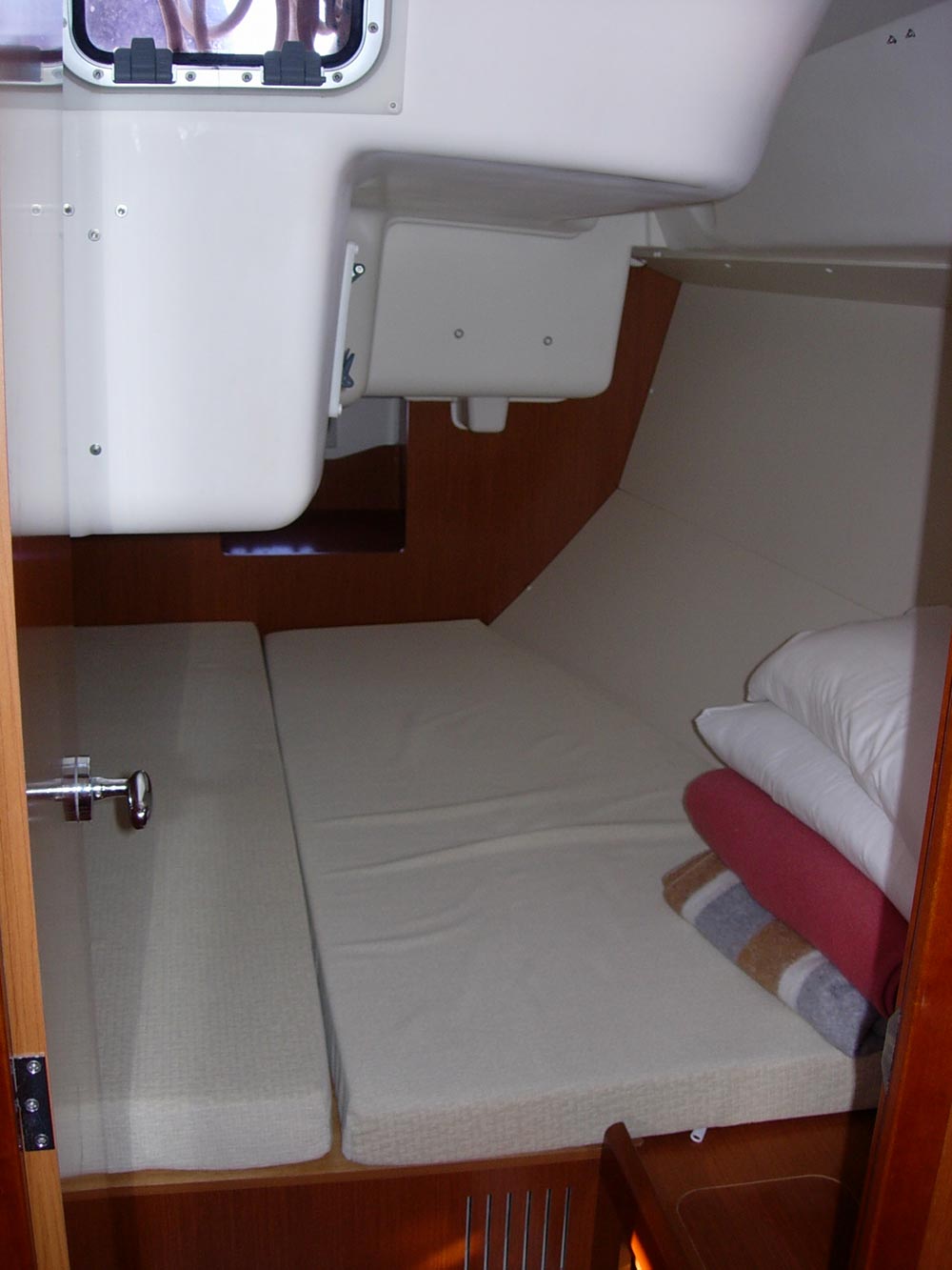 Photo #12 - Oceanis 37 (Tristaina) in Palamos - 21433