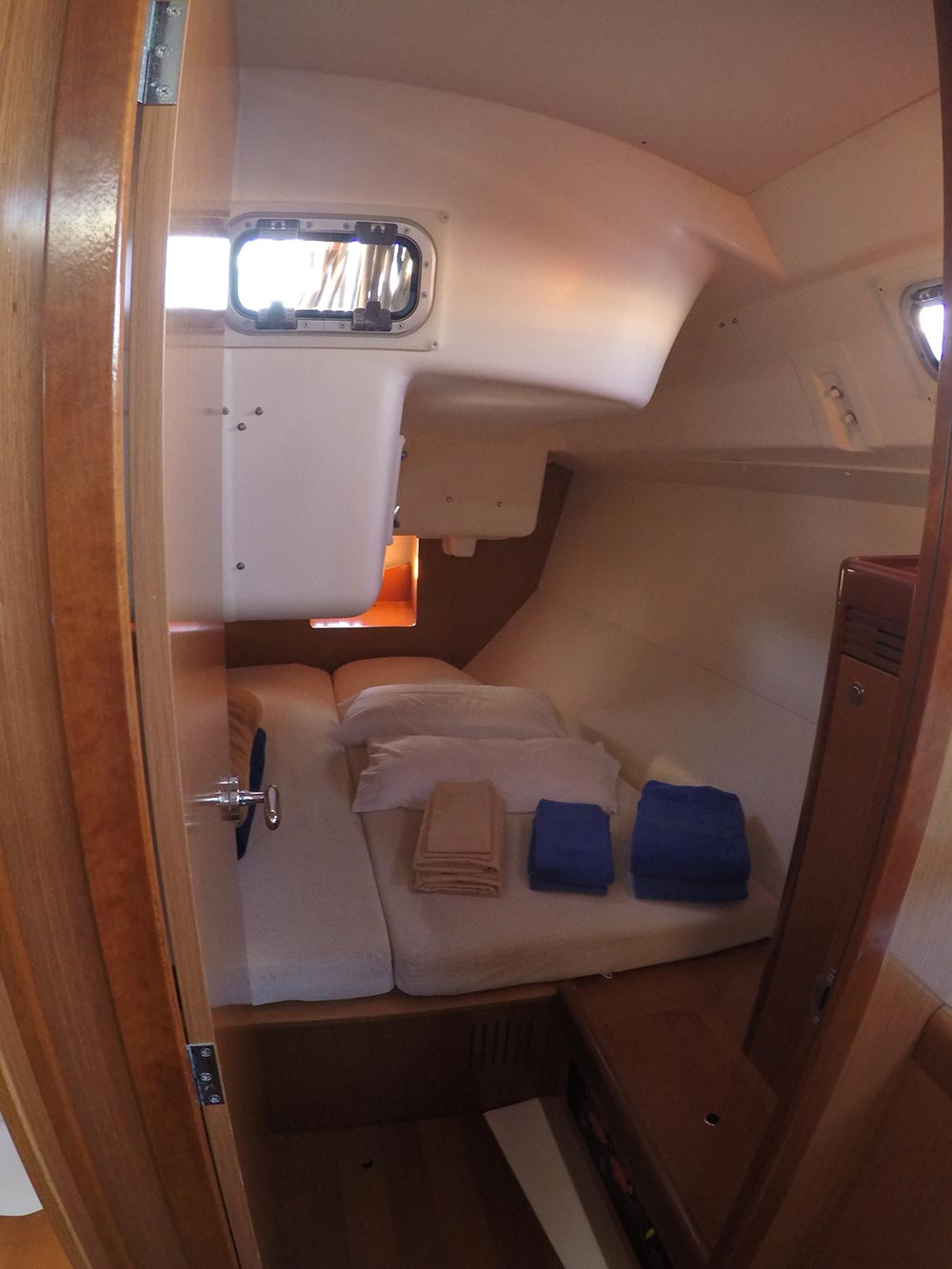 Photo #8 - Oceanis 37 (Tristaina) in Palamos - 21433