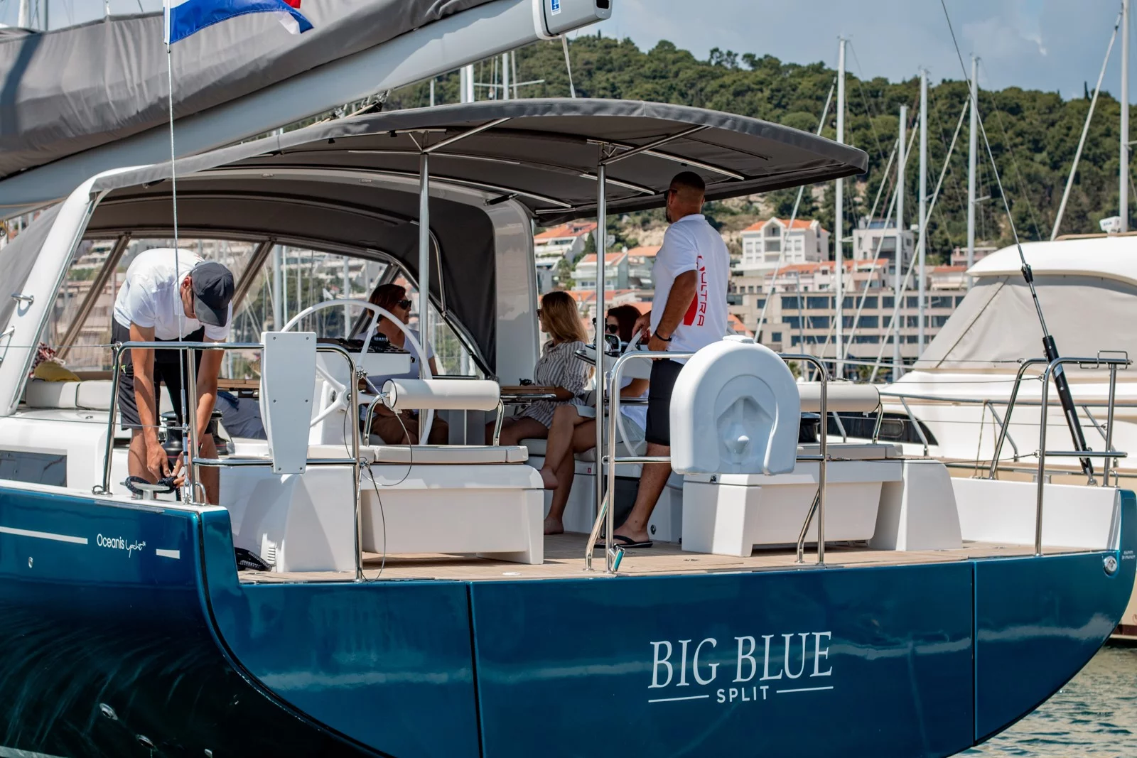Oceanis Yacht 54 (BIG BLUE)  - 28