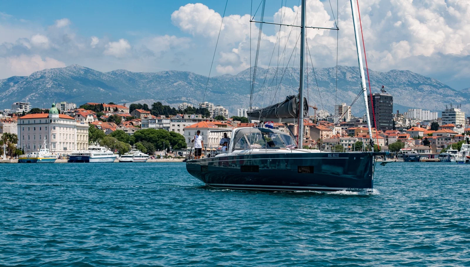 Oceanis Yacht 54 (BIG BLUE)  - 42