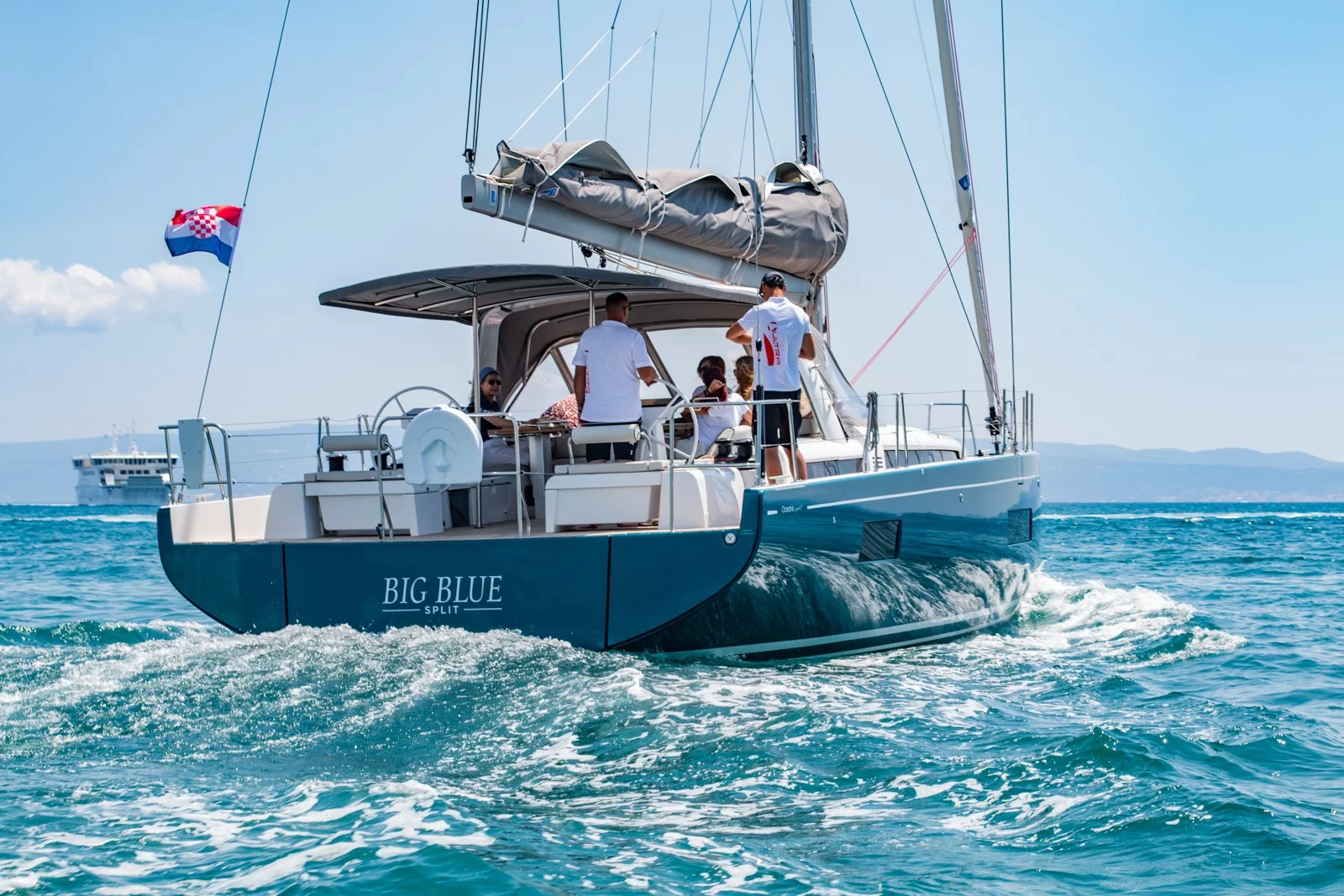Oceanis Yacht 54 (BIG BLUE)  - 15