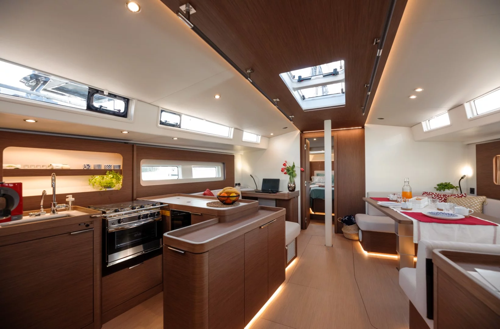Oceanis Yacht 54 (BIG BLUE)  - 37