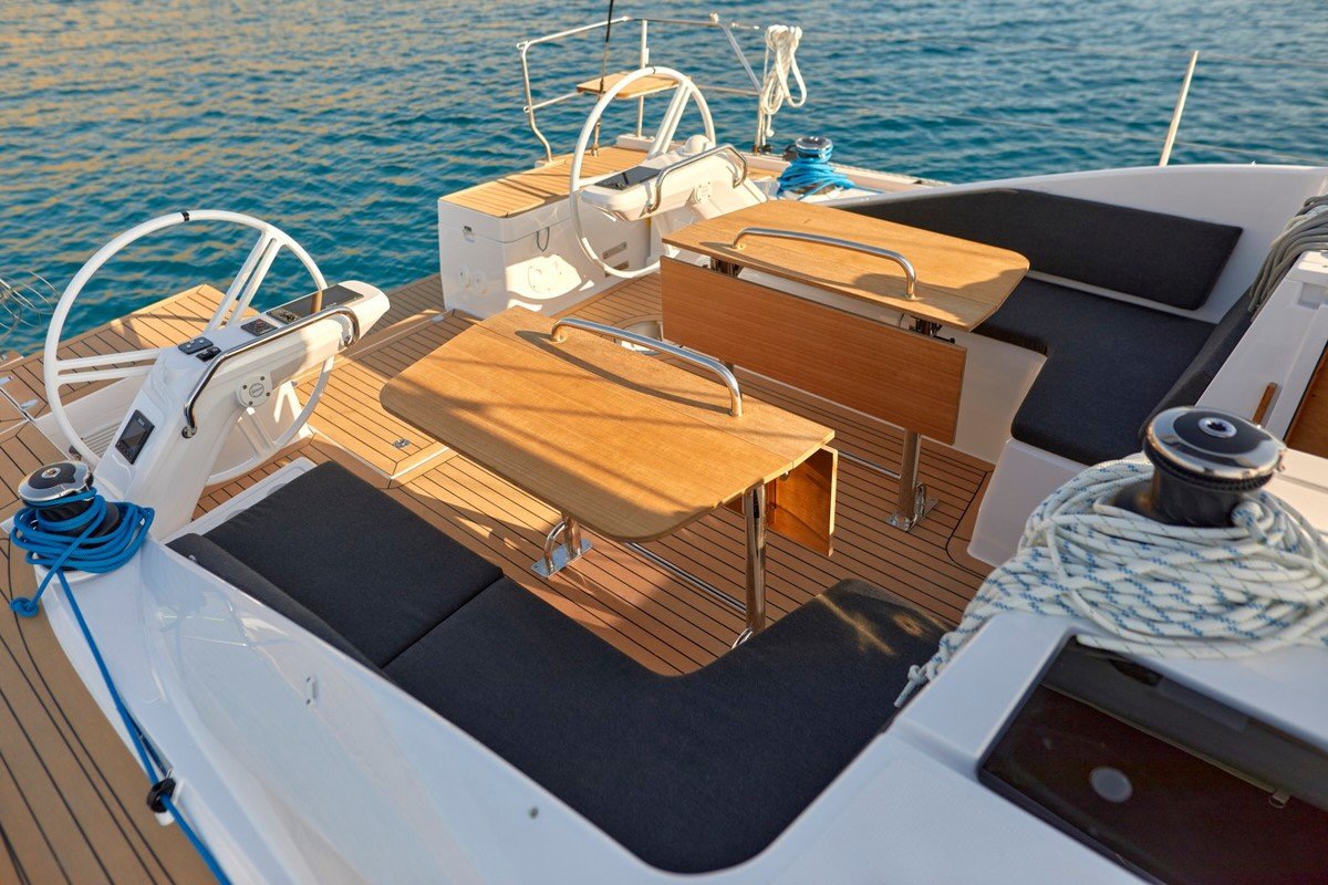 Photo #5 - Elan Impression 45.1 (Skyline) en Slano - 21507