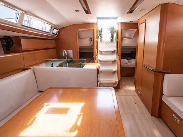 Sun Odyssey 449 (Sylvia) Interior image - 2