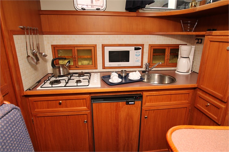 Photo #4 - Kotterjacht 12.2 GL (4) (Jeanette) en Woudsend - 21554
