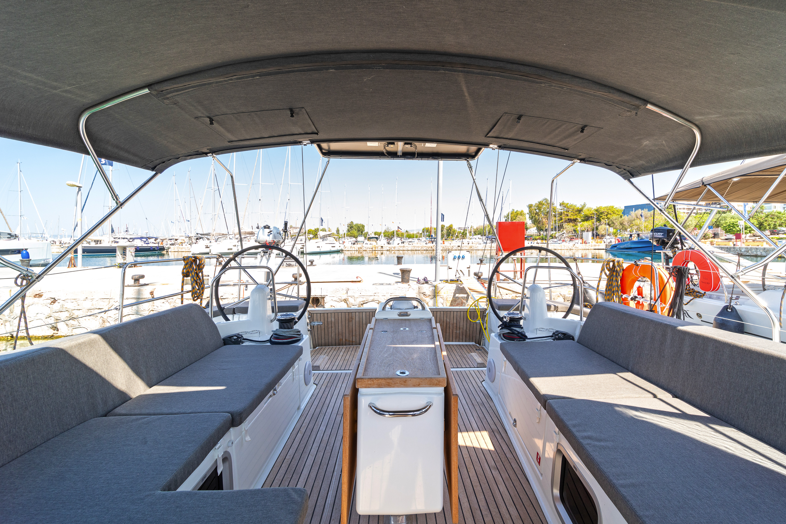 Photo #4 - Sun Odyssey 490 4cab (Calico Jack) in Athens - 20728