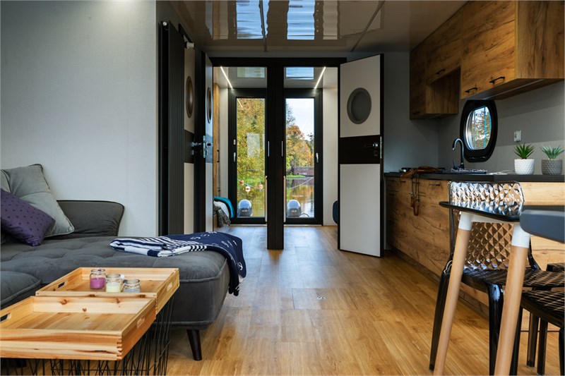 Photo #9 - Campi 400 (Campi 400 II) en Brandebourg - 21566