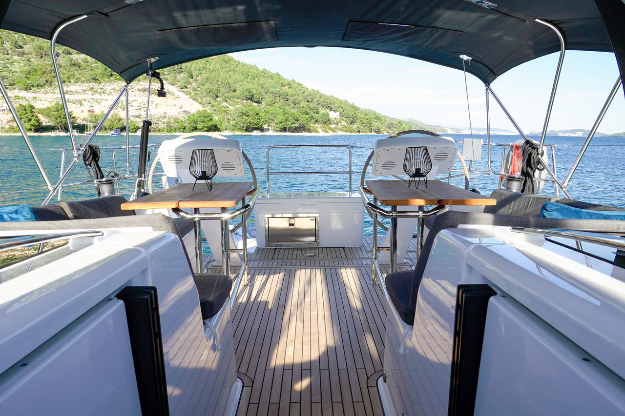 Photo #21 - Hanse 508 (Evelyn) in Trogir - 16769