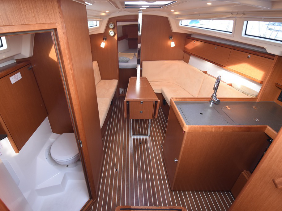 Photo #4 - Bavaria Cruiser 34 (TALASSA) in Krk - 21580