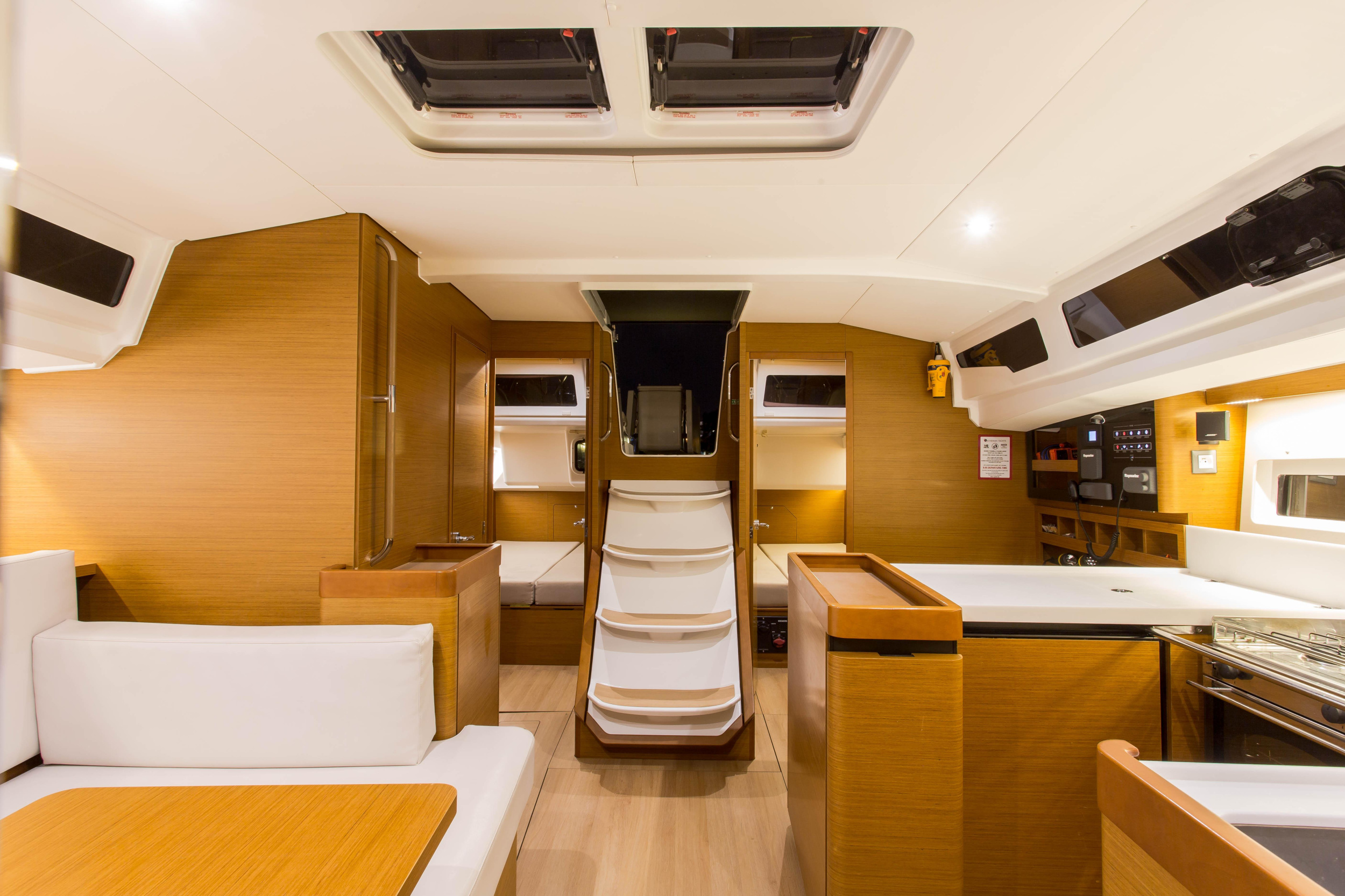 Photo #8 - Sun Odyssey 440 (Ocean Song) en Atenas - 21588
