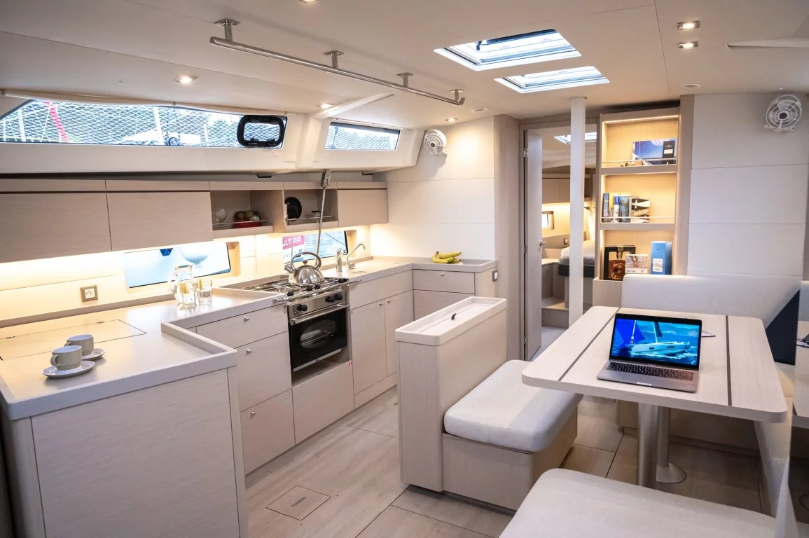 Oceanis 46.1 - owner version (NALU)  - 2