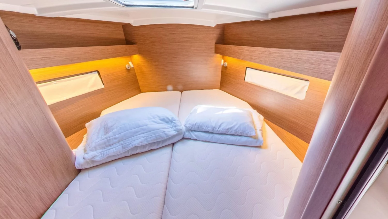 Oceanis 40.1 - 4 cab (STARLIGHT)  - 12