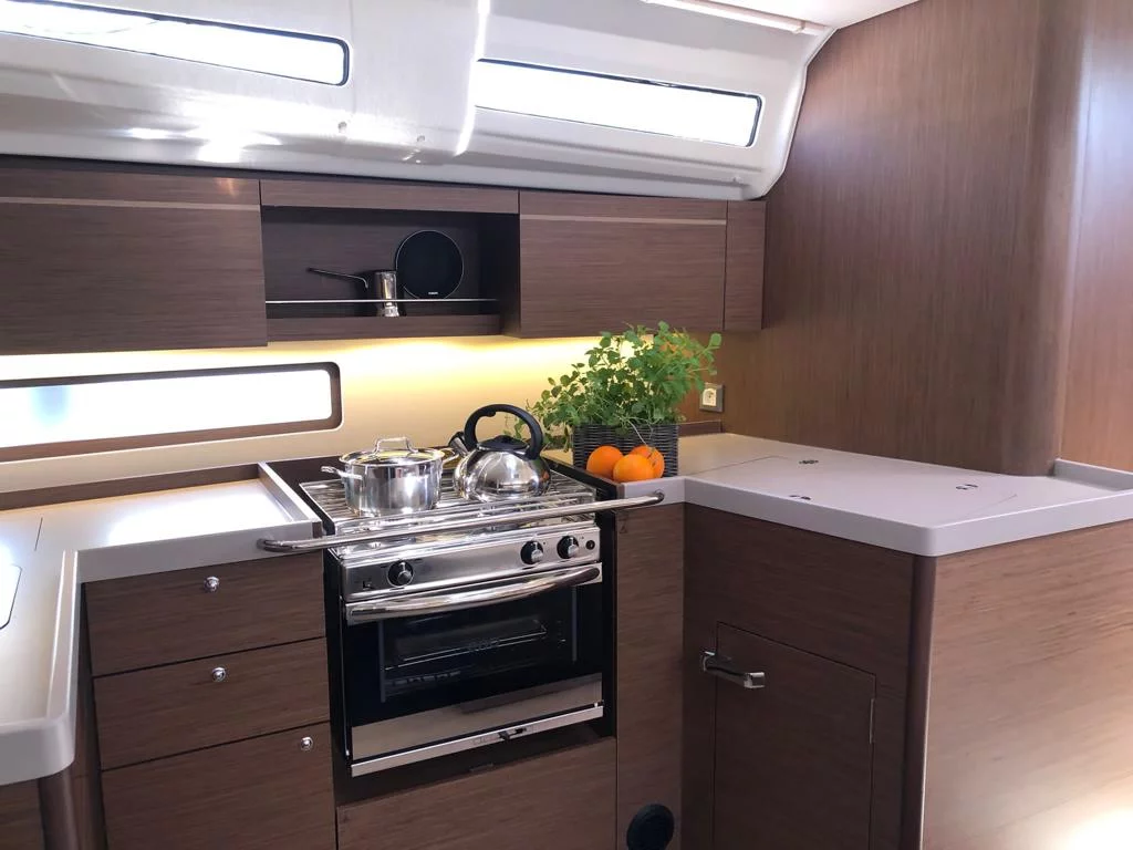 Oceanis 40.1 - 4 cab (STARLIGHT)  - 4