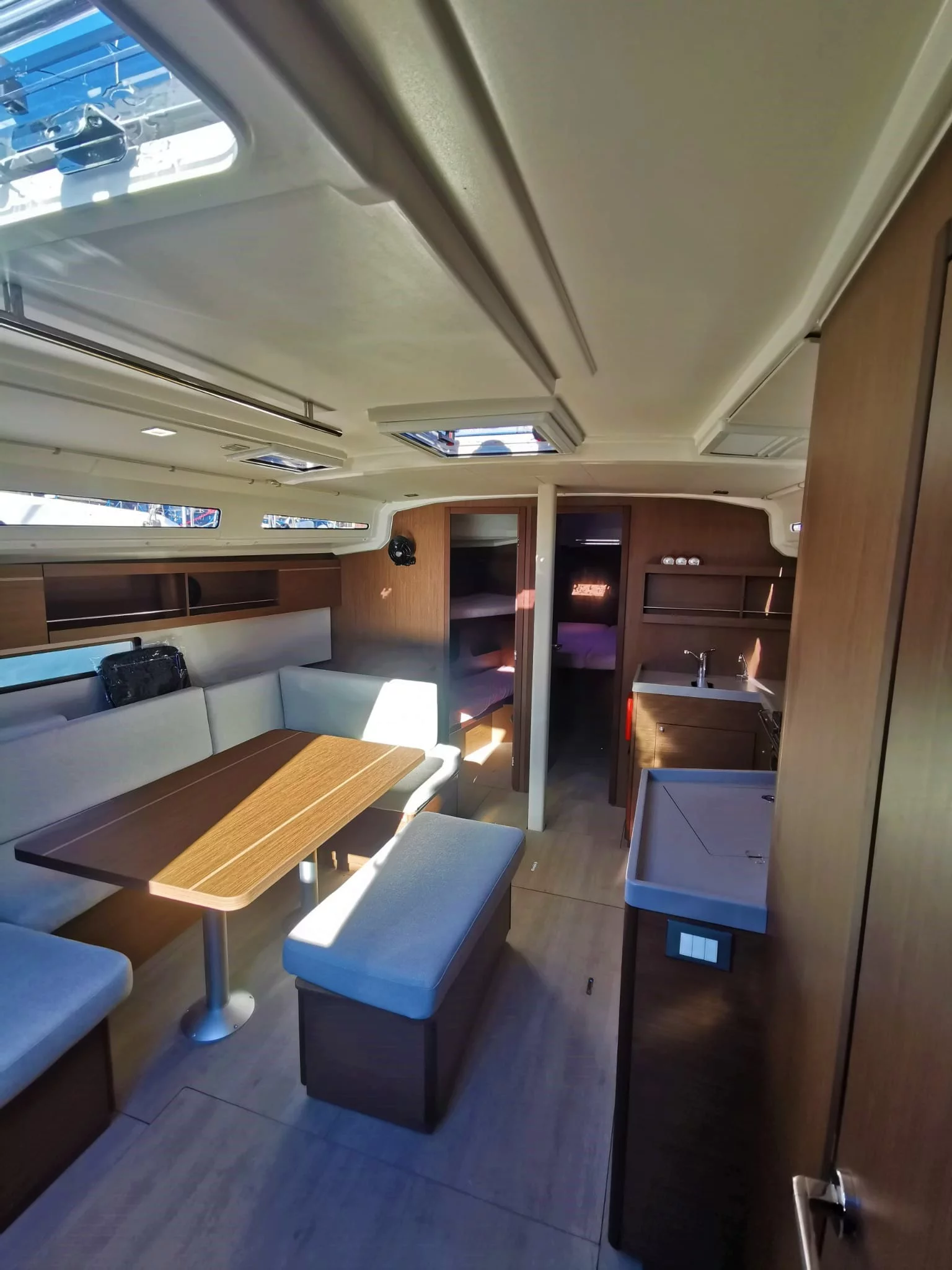 Oceanis 40.1 - 4 cab (STARLIGHT)  - 11