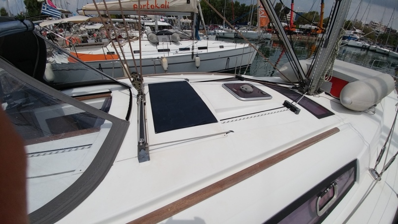 Photo #21 - Oceanis 43 (Beluga) en Eleusis - 21653