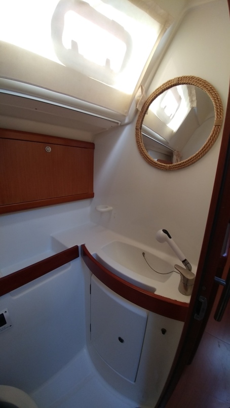 Photo #12 - Oceanis 43 (Beluga) en Eleusis - 21653