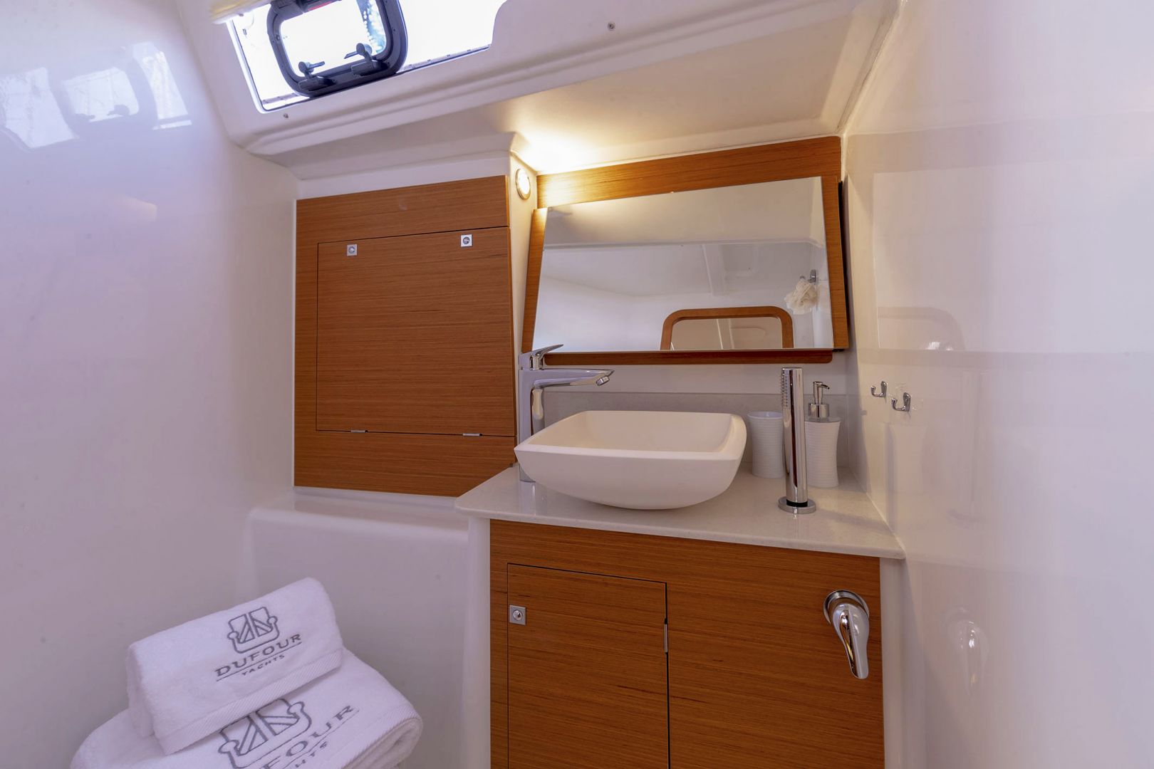 Photo #7 - Dufour 460 Grand Large (Genny) en Olbia - 21437