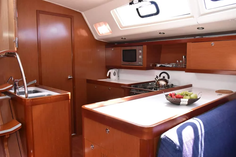 Oceanis 54 (Angelina)  - 6