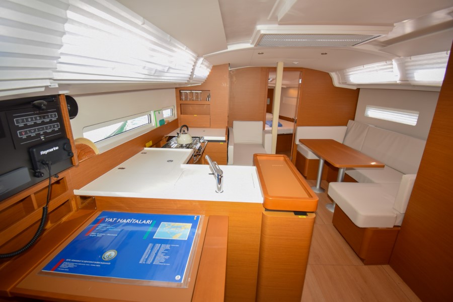Photo #42 - Sun Odyssey 410 (Sky Ela) in Marmaris - 18786