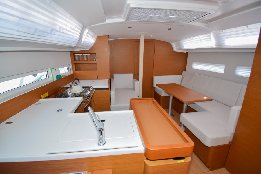 Photo #53 - Sun Odyssey 410 (Sky Ela) in Marmaris - 18786