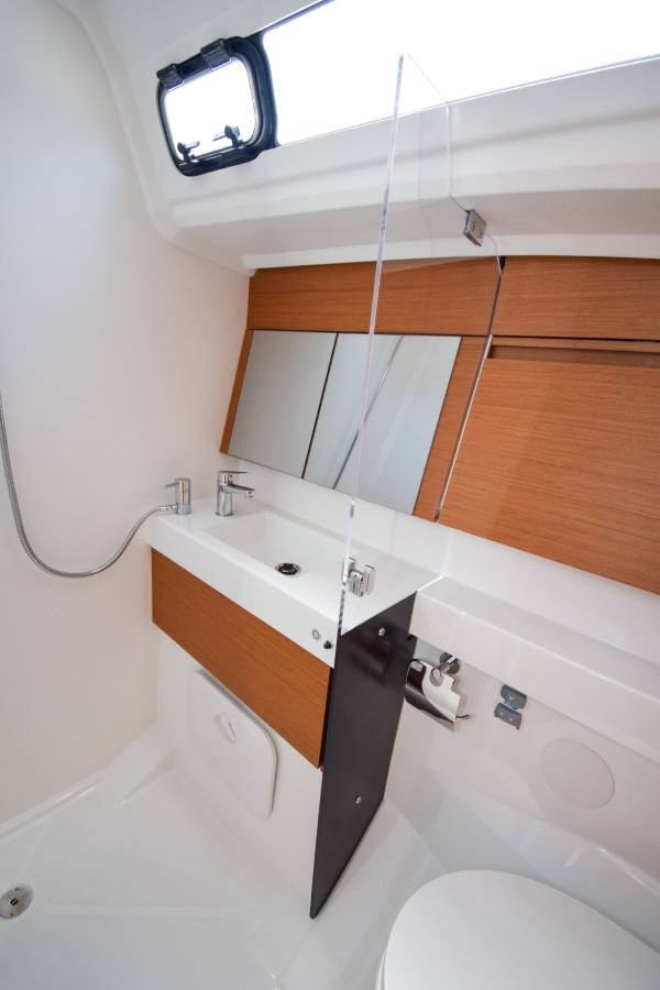 Photo #4 - Sun Odyssey 410 (Sky Ela) in Marmaris - 18786