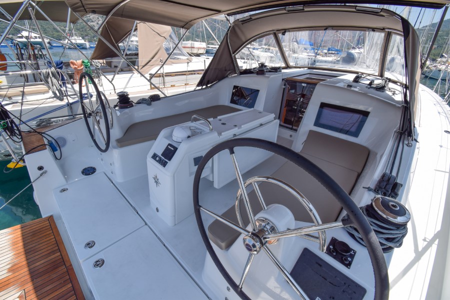 Photo #19 - Sun Odyssey 410 (Sky Ela) in Marmaris - 18786