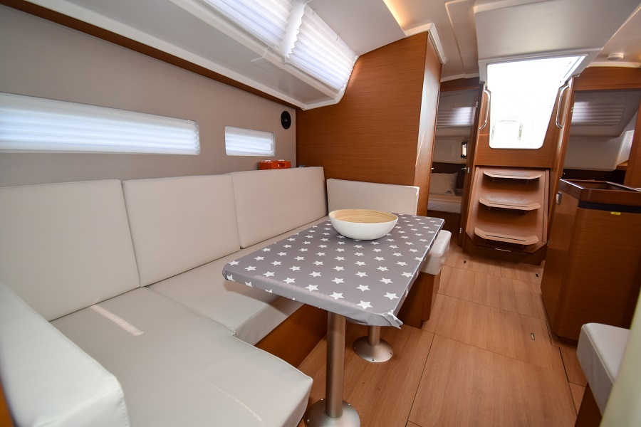 Photo #7 - Sun Odyssey 410 (Sky Asya) en Marmaris - 18785
