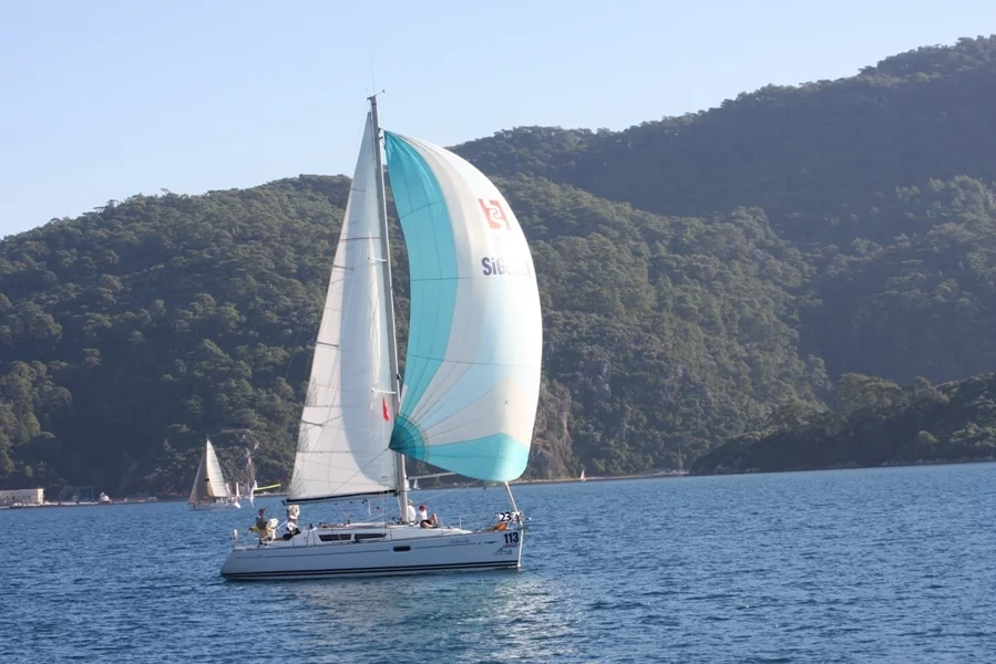 Photo #10 - Sun Odyssey 36i (Schnecke) en Marmaris - 18721
